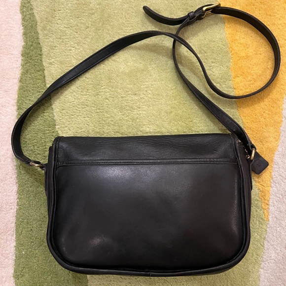 Vintage Coach 9790 Turnlock Shoulder Bag, Black, Genuine Leather, Crossbody - Picture 2 of 9